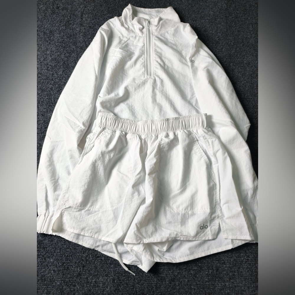 ALO Yoga White Zip-Front Jacket and short